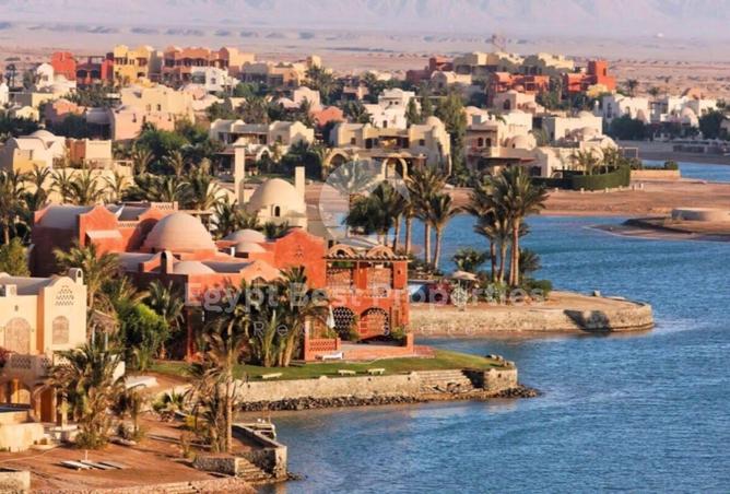 8384831 - Property Image 2