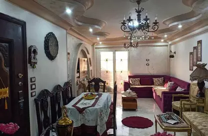 شقة - 3 غرف نوم - 1 حمام للبيع في شارع إسكندر إبراهيم - ميامي - حي اول المنتزة - الاسكندرية