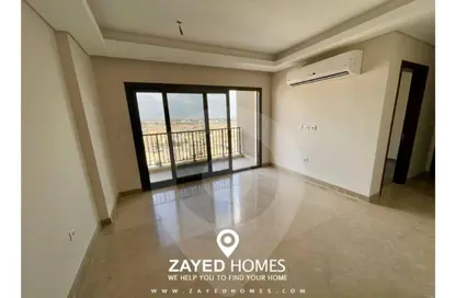 Apartment - 1 Bedroom - 2 Bathrooms for sale in Zed Towers - Sheikh Zayed Compounds - Sheikh Zayed City - Giza