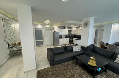Apartment - 2 Bedrooms - 1 Bathroom for rent in El Rehab Extension - Al Rehab - New Cairo City - Cairo
