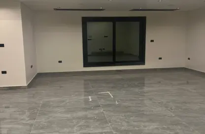 شقة - 3 غرف نوم - 3 حمامات للايجار في عمارات البنفسج - البنفسج - مدينة القاهرة الجديدة - القاهرة