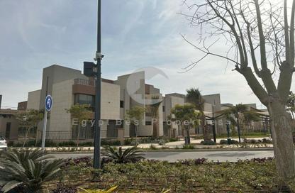 Apartment - 3 Bedrooms - 3 Bathrooms for sale in District 5 - 5th Settlement Compounds - The 5th Settlement - New Cairo City - Cairo