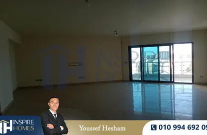 Apartment - 3 Bedrooms - 3 Bathrooms for rent in Smouha - Hay Sharq - Alexandria