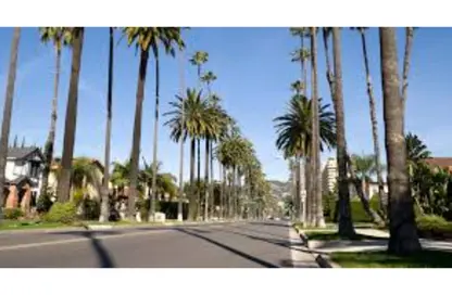 Apartment - 3 Bedrooms - 2 Bathrooms for sale in Beverly Hills Road - 17th District - Sheikh Zayed City - Giza