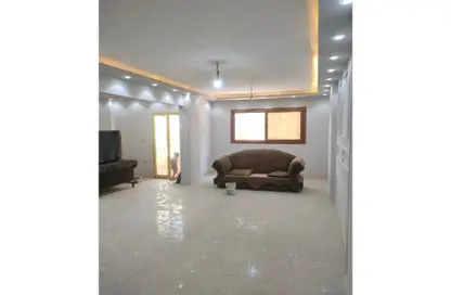Apartment - 3 Bedrooms - 2 Bathrooms for rent in Gate 4 - Mena - Hadayek El Ahram - Giza