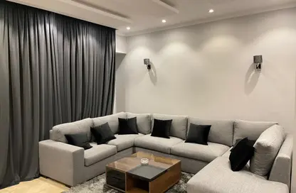 Apartment - 1 Bedroom - 2 Bathrooms for rent in Hyde Park - New Cairo City - Cairo