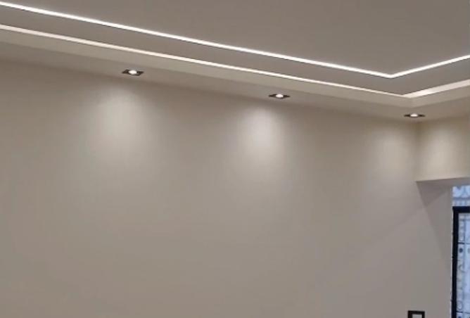 8008405 - Property Image 2