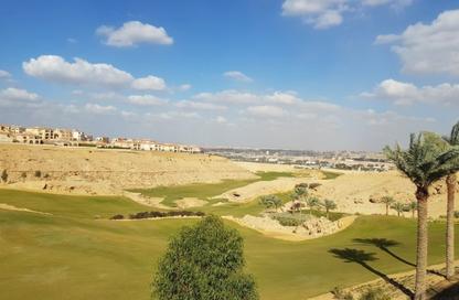 Villa - 4 Bedrooms - 4 Bathrooms for rent in Uptown Cairo - Mokattam - Cairo