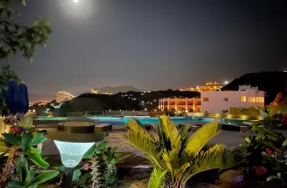 فيلا - 4 غرف نوم - 4 حمامات للبيع في لا سييستا - العين السخنة - السويس