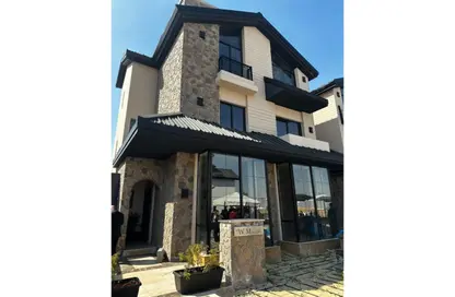 فيلا - 4 غرف نوم - 3 حمامات للبيع في كليوباترا بالاس - الحي الخامس - مدينة الشروق - القاهرة