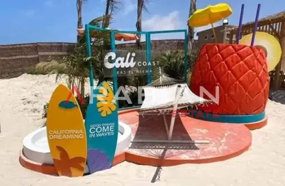 شاليه - 3 غرف نوم - 2 حمامات للبيع في كالي كوست - راس الحكمة - الساحل الشمالي