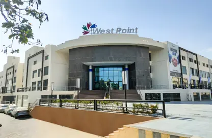 Shop - Studio - 2 Bathrooms for rent in 5th District - 6 October City - Giza