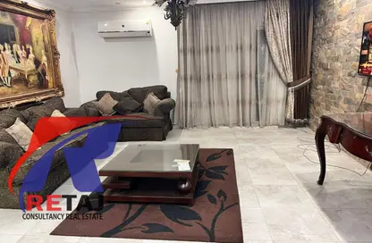 شقة - 2 غرف نوم - 1 حمام للايجار في شارع مكرم عبيد - المنطقة السادسة - مدينة نصر - القاهرة