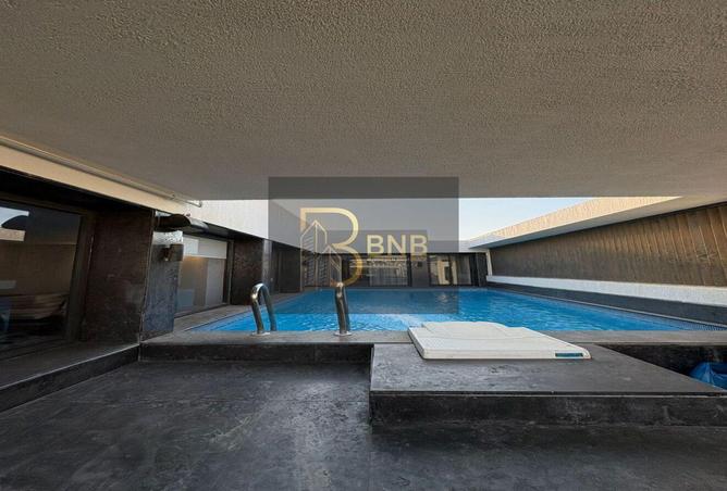 8075689 - Property Image 2