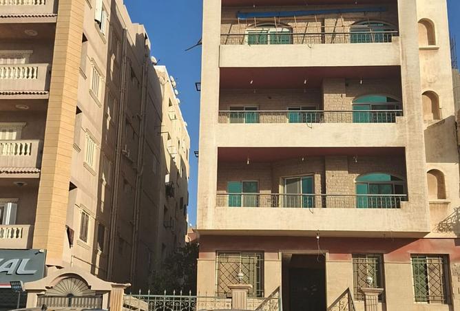 8021481 - Property Image 2