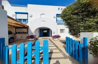 Villa - 6 Bedrooms - 5 Bathrooms for sale in Mountain View - Ras Al Hekma - North Coast