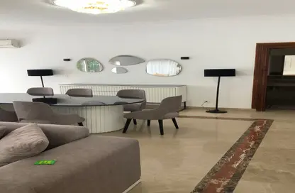 فيلا - 7 غرف نوم - 6 حمامات للايجار في الربوة - كمبوندات الشيخ زايد - الشيخ زايد - الجيزة