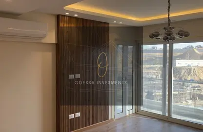 Apartment - 3 Bedrooms - 2 Bathrooms for rent in Mountain View iCity - 5th Settlement Compounds - The 5th Settlement - New Cairo City - Cairo