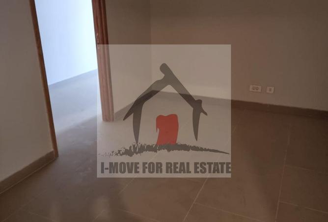 8282831 - Property Image 2