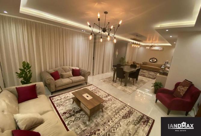 8087846 - Property Image 2