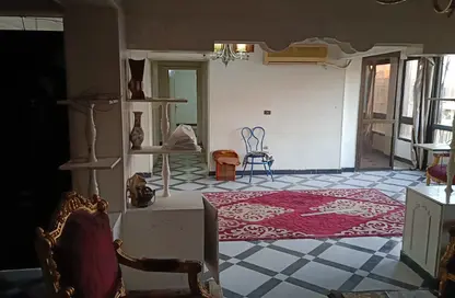 Apartment - 3 Bedrooms - 2 Bathrooms for sale in Hamouda Mahmoud St. - 8th Zone - Nasr City - Cairo