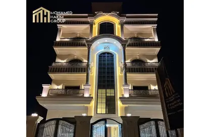 Apartment - 3 Bedrooms - 2 Bathrooms for sale in Al Nawadi St - Hadayek October - 6 October City - Giza
