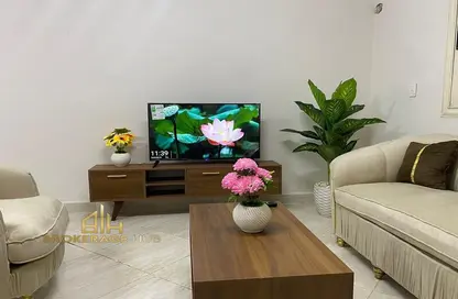 Apartment - 3 Bedrooms - 2 Bathrooms for rent in El Koronfel - The 5th Settlement - New Cairo City - Cairo