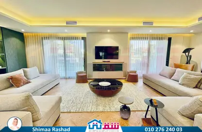 Villa - 5 Bedrooms - 7+ Bathrooms for sale in Palm Hills - Alexandria Compounds - Alexandria