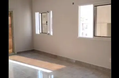 Apartment - 3 Bedrooms - 2 Bathrooms for rent in North Lotus - El Lotus - New Cairo City - Cairo