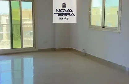 شقة - 3 غرف نوم - 2 حمامات للبيع في شارع الحكمة - الشيخ زايد - الجيزة