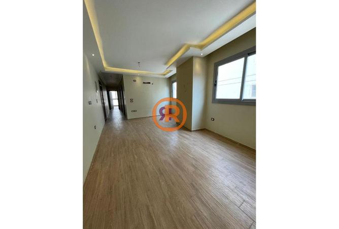 8075855 - Property Image 3