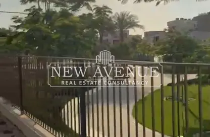 فيلا - 3 غرف نوم - 4 حمامات للبيع في سوديك ايست - الحي السادس - هليوبوليس الجديدة - القاهرة
