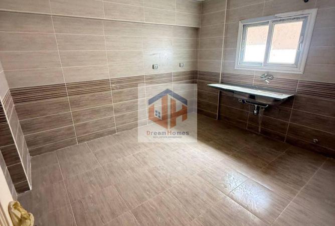 8174209 - Property Image 3