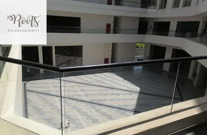 محل تجاري - استوديو - 1 حمام للايجار في مول سيلفر جيت - الحي الثاني عشر - الشيخ زايد - الجيزة