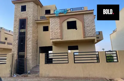 Villa - 3 Bedrooms - 2 Bathrooms for sale in Green Plaza 1 - New Zayed City - Sheikh Zayed City - Giza