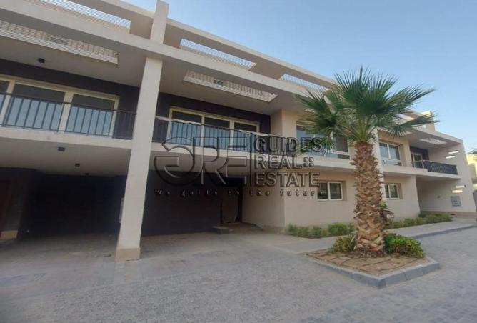 8472536 - Property Main Image