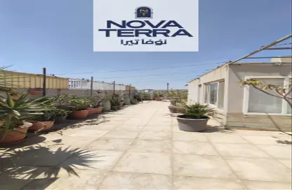 سطح - غرفة نوم - 2 حمامات للايجار في زايد ديونز كومبلكس - الحي السادس - الشيخ زايد - الجيزة