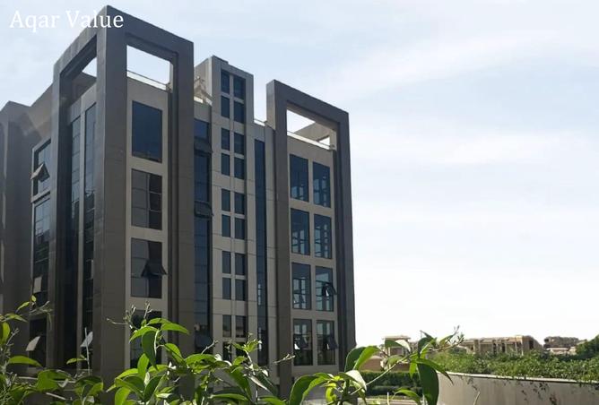 8305012 - Property Image 2