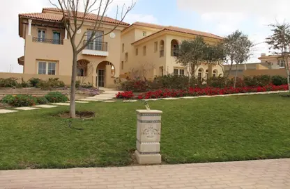 Townhouse - 5 Bedrooms - 4 Bathrooms for sale in The Residences - Hyde Park - New Cairo City - Cairo