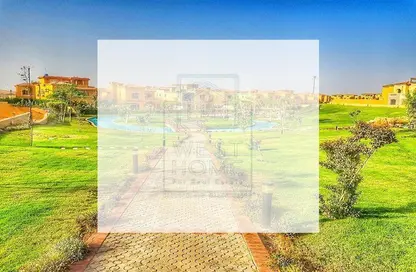Villa - 6 Bedrooms - 5 Bathrooms for sale in Royal Meadows - Sheikh Zayed Compounds - Sheikh Zayed City - Giza