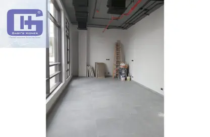 مساحات مكتبية - استوديو - 1 حمام للبيع في ديستريكت 5 - كمبوندات التجمع الخامس - التجمع الخامس - مدينة القاهرة الجديدة - القاهرة