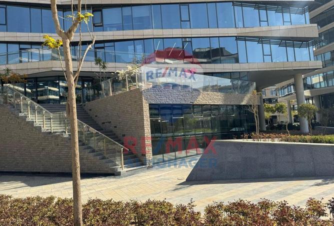 8235122 - Property Image 3