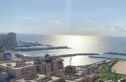 شقة - 2 غرف نوم - 2 حمامات للايجار في سان ستيفانو - حي شرق - الاسكندرية