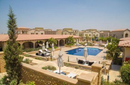 Apartment - 2 Bedrooms - 2 Bathrooms for sale in Uptown Cairo Road - Al Abageyah - El Khalifa - Cairo