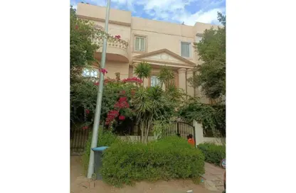 شقة - 3 غرف نوم - 2 حمامات للبيع في حى جنوب الاكايمية - مدينة القاهرة الجديدة - القاهرة