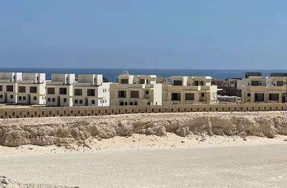 Chalet - 2 Bedrooms - 2 Bathrooms for sale in Seashore - Ras Al Hekma - North Coast