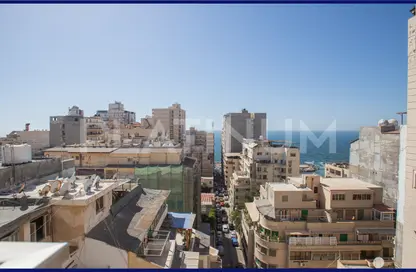 Apartment - 3 Bedrooms - 2 Bathrooms for sale in Abd Al Aziz Fahmy St. - Bolkly - Hay Sharq - Alexandria