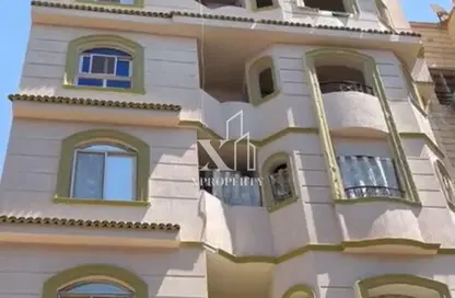 شقة - 3 غرف نوم - 2 حمامات للبيع في شارع حسن بهاء الدين عياد - الحي الثالث - مدينة 6 أكتوبر - الجيزة