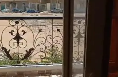 Apartment - 3 Bedrooms - 3 Bathrooms for sale in South Lotus - El Lotus - New Cairo City - Cairo