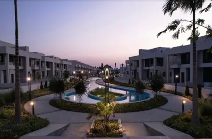 Townhouse - 5 Bedrooms - 5 Bathrooms for sale in Lake West - Sheikh Zayed Compounds - Sheikh Zayed City - Giza
